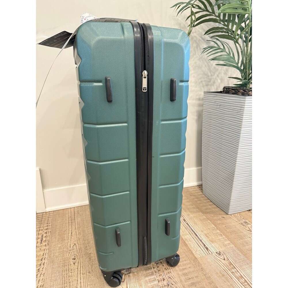 TAG Gateway 1 Piece Hardside suitcase luggage 24”, New with tag forest - Picture 9 of 11